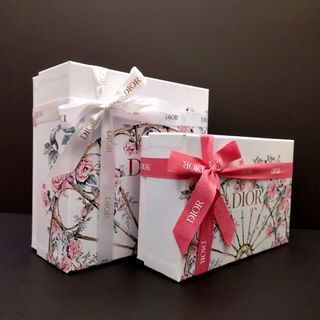 DIOR Gift Box/Paper Bag (Mother's Day 2023)