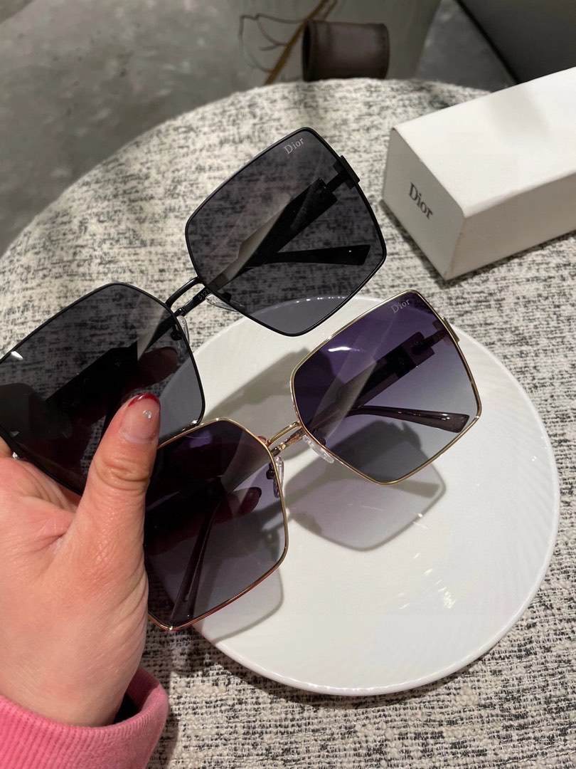 Ever Dior S 1 U Sunglasses in Grey  Dior Eyewear  Mytheresa