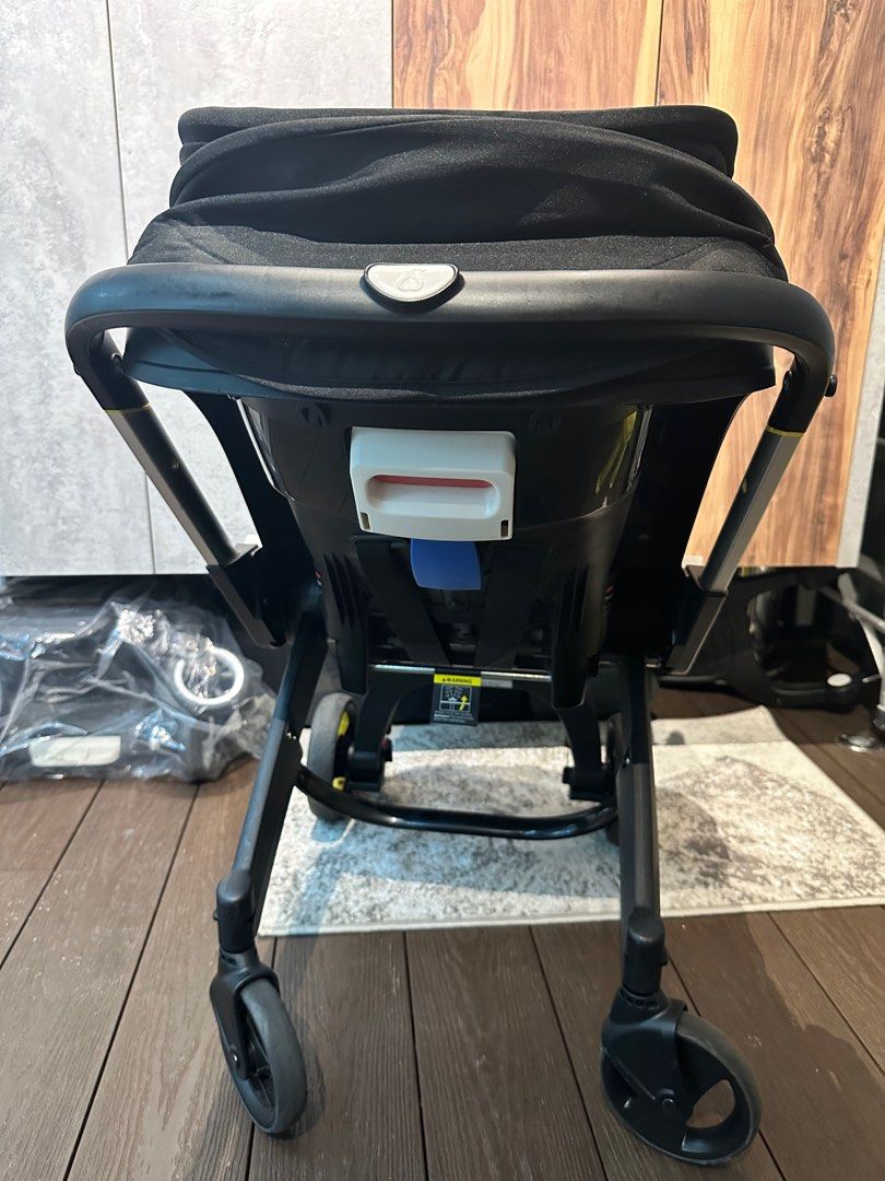 Doona Car Seat Stroller with new cover set, Babies & Kids, Going Out