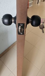 (Category: ) located in . Submitted by handymanservises (Listing ID 1228625562, Image 1). Description: .