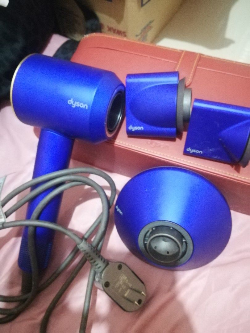 Dyson hair dryer, Beauty & Personal Care, Hair on Carousell