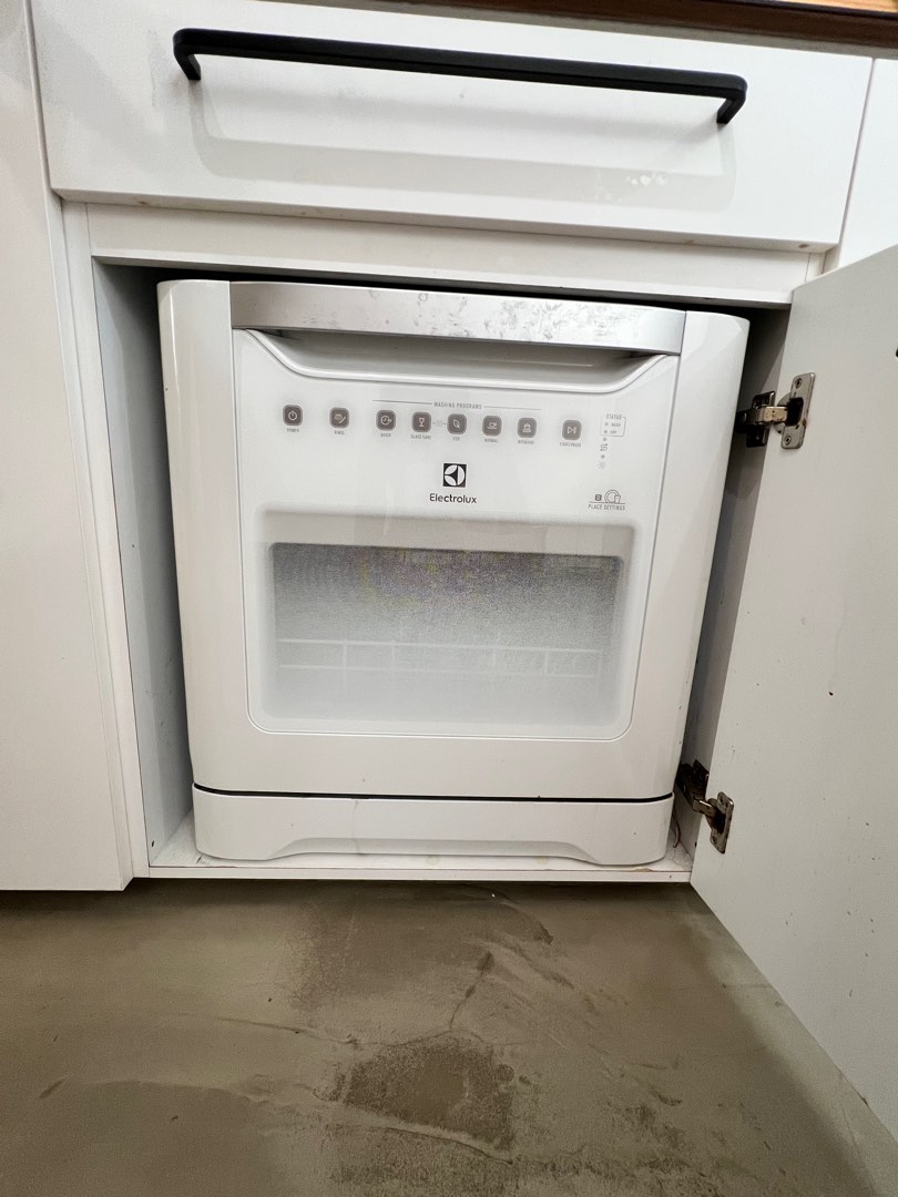 Electrolux on sale compact dishwasher