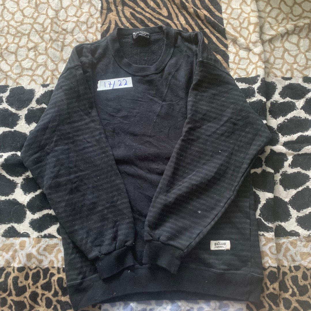 Fluke, Men's Fashion, Activewear on Carousell