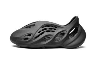100% authentic onyx foam runner 