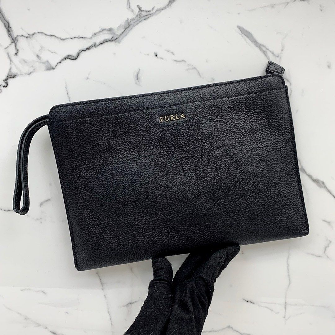 Furla black clutch outlet