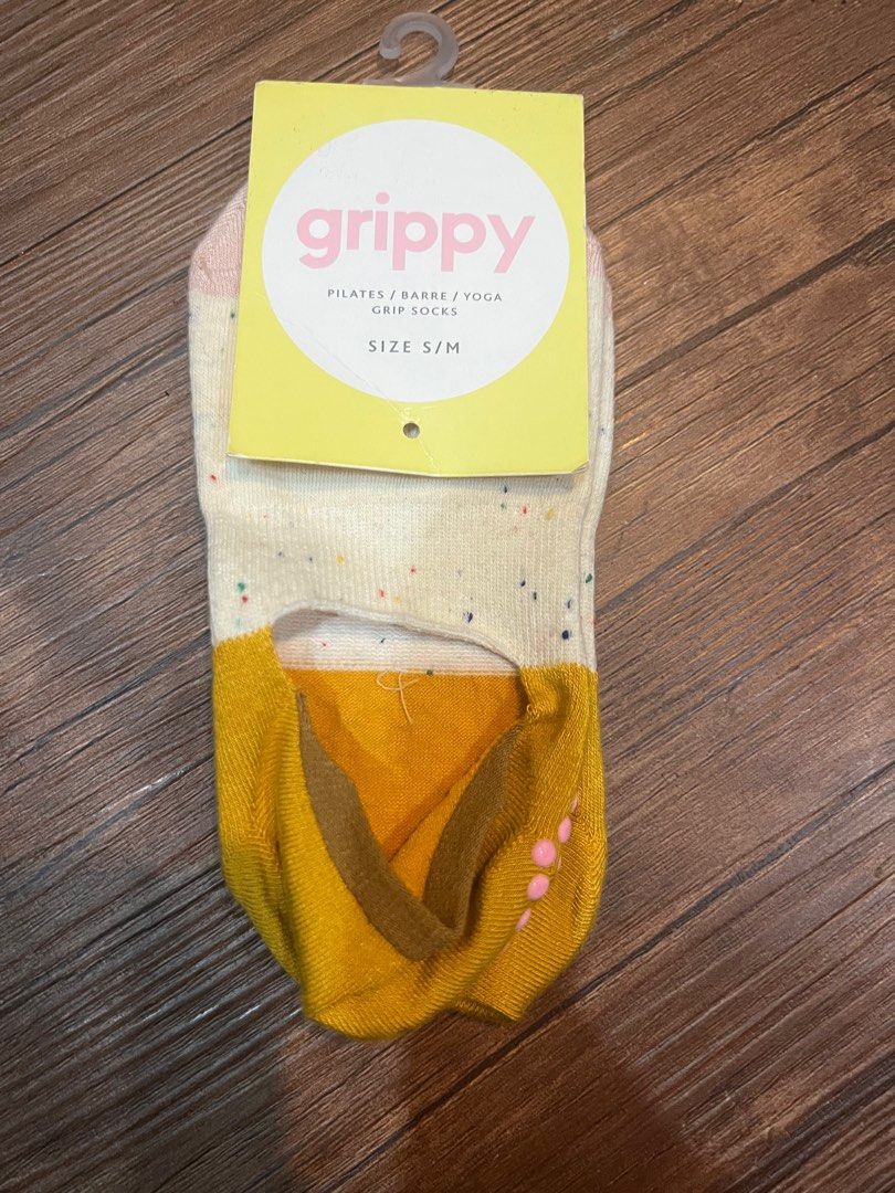Grippy colour pop grip socks tag : pilates socks lululemon nike