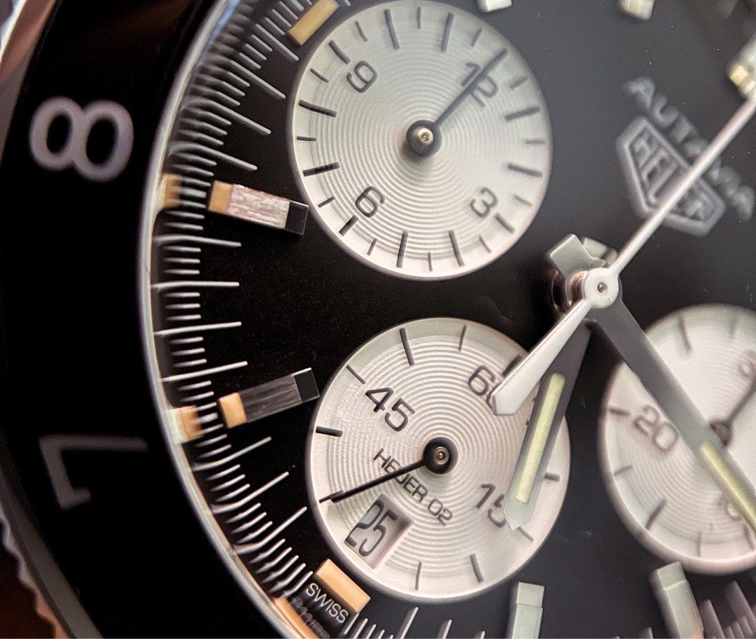 Heuer Autavia 2017 with full box and warranty card, Luxury