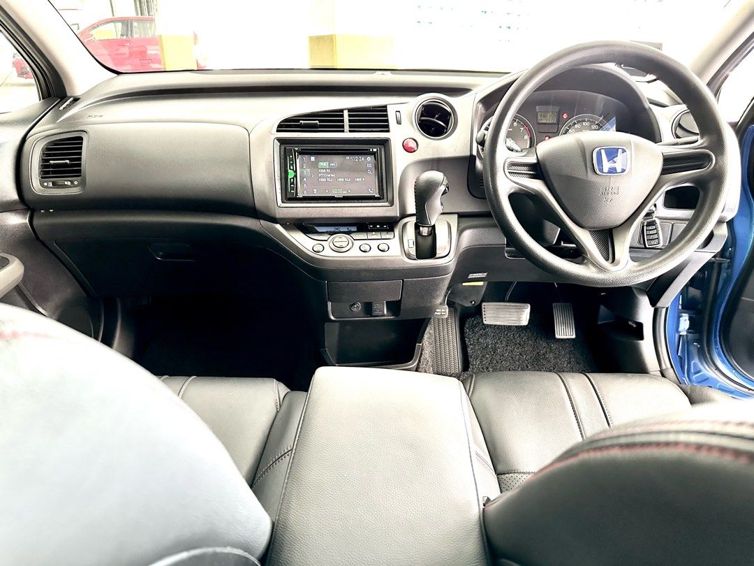 Honda Stream 1.8 (A), Cars, Used Cars on Carousell