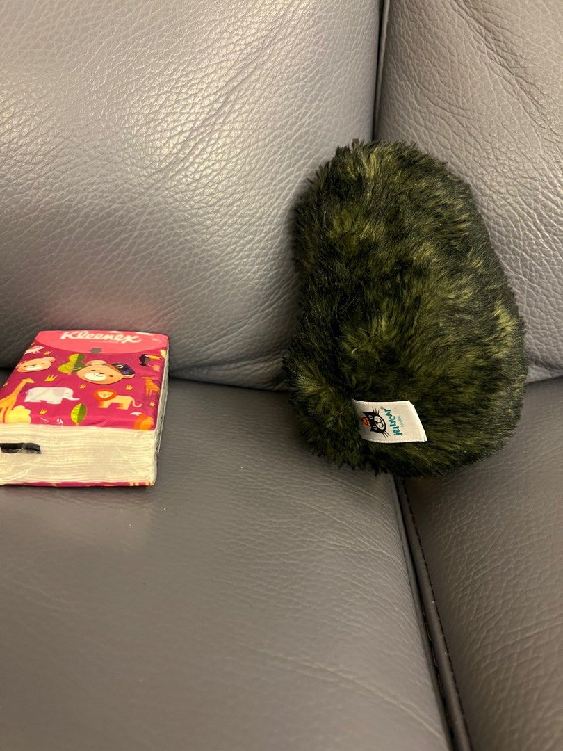 Jellycat Amuseable Avocado Bag Charm, 興趣及遊戲, 玩具 & 遊戲類 - Carousell