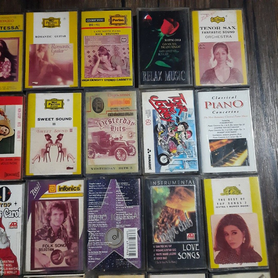 Kaset Lagu Musik Pita Jadul Vintage Antik Barat Set 33 Pcs, Musik