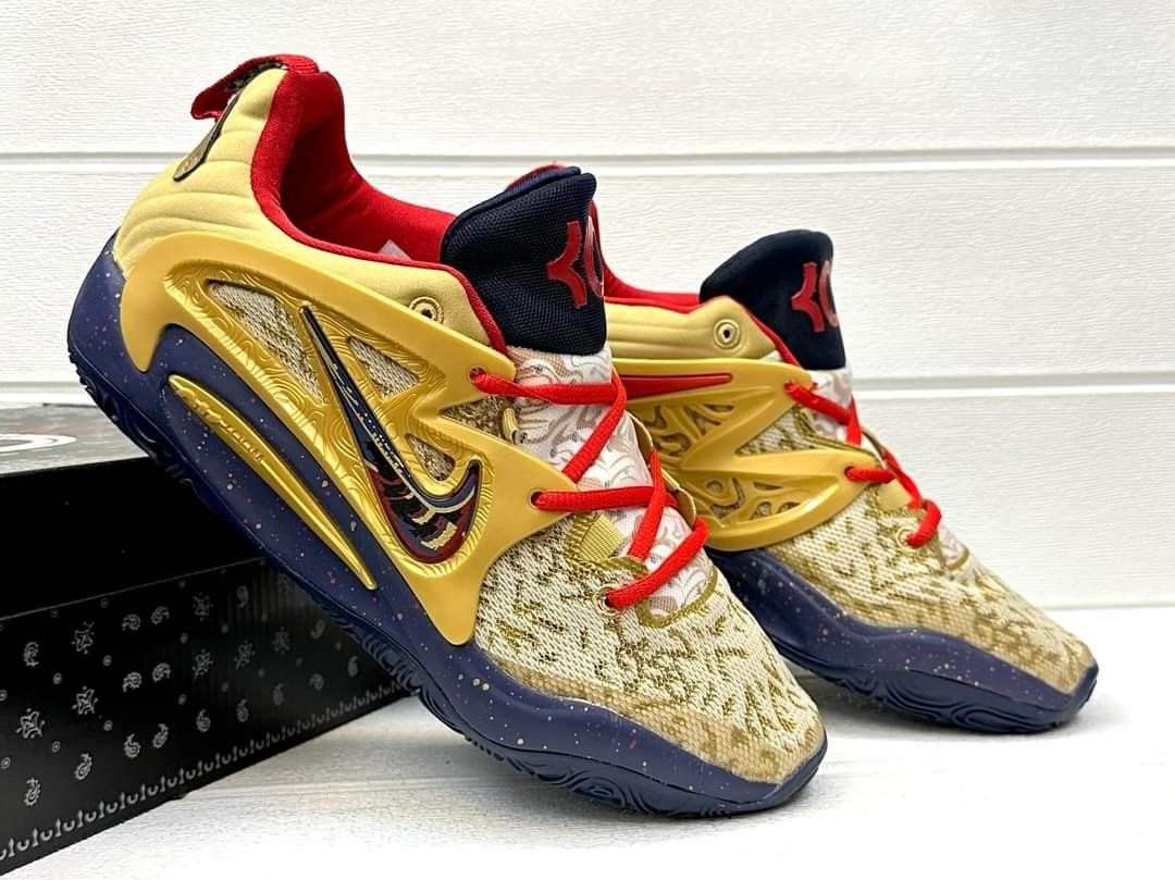 Kd 15 olympics metallic Gold on Carousell
