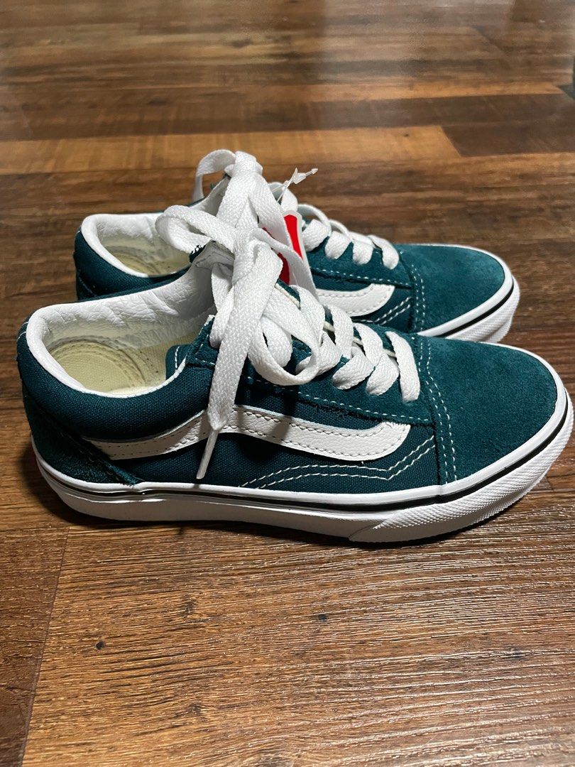 Girls white vans shoes on sale