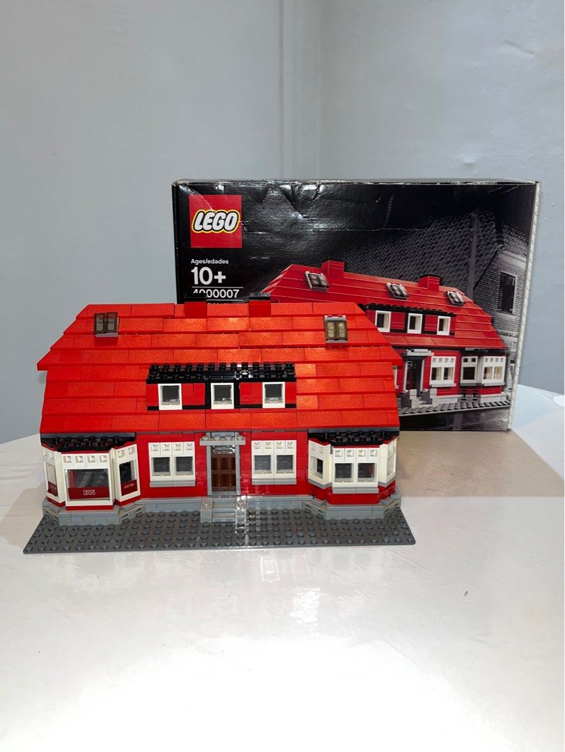 Lego 4000007 Employee gift Limited Special edition Ole Kirk s house Hobbies Toys Memorabilia Collectibles Vintage Collectibles on Carousell
