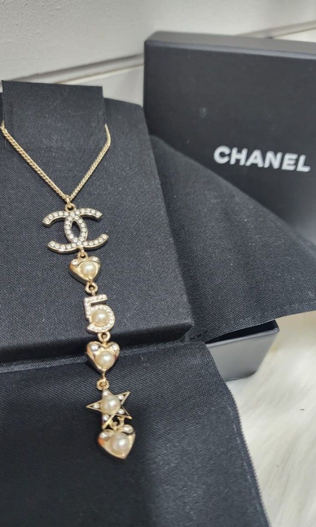 Les Perles de Chanel Coco Chanel inspires a new high jewellery collection  devoted entirely to pearls  The Jewellery Editor