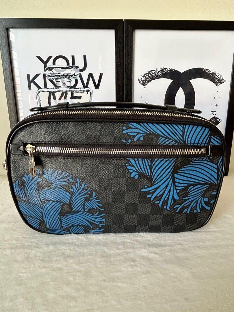 Louis Vuitton Ambrel Christopher Menes Belt Bag (Category: Luxury Bags & Wallets) located in Manila. Submitted by bagislifeshop (Listing ID 1228586087, Image 2). Description: ▪️Louis Vuitton Ambrel Christopher Menes Belt Bag▪️ ☑️Available in Pampanga ✅Date code: MB4116 ✅Condition: 9/10 ✅Material: Damier graphite coated canvas ✅Inclusion: Dustbag .