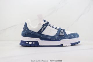 Louis Vuitton Trainer Sneaker - White 1A9G4Y, Luxury, Sneakers & Footwear  on Carousell