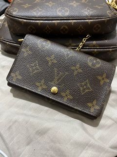 Louis Vuitton Wallet-Guaranteed Authentic