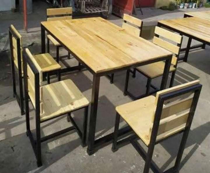 Made to order restaurant table and chairs metal frames (Category: Tables & Sets) located in Rosario. Submitted by newdragon_889be6 (Listing ID 1228679016, Image 3). Description: Quality but in less price made in MAHOGANY.
