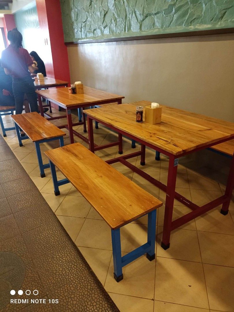 Made to order restaurant table and chairs metal frames (Category: Tables & Sets) located in Rosario. Submitted by newdragon_889be6 (Listing ID 1228679016, Image 1). Description: Quality but in less price made in MAHOGANY.