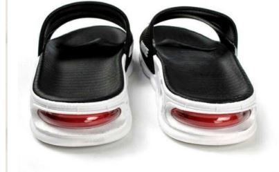 Air cushion slippers store