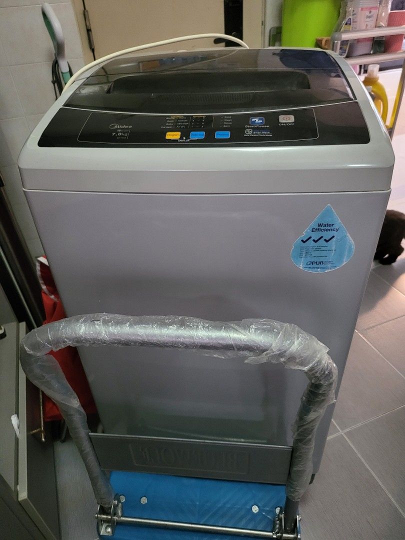 Midea 7kg top load washing machine, TV & Home Appliances, Washing
