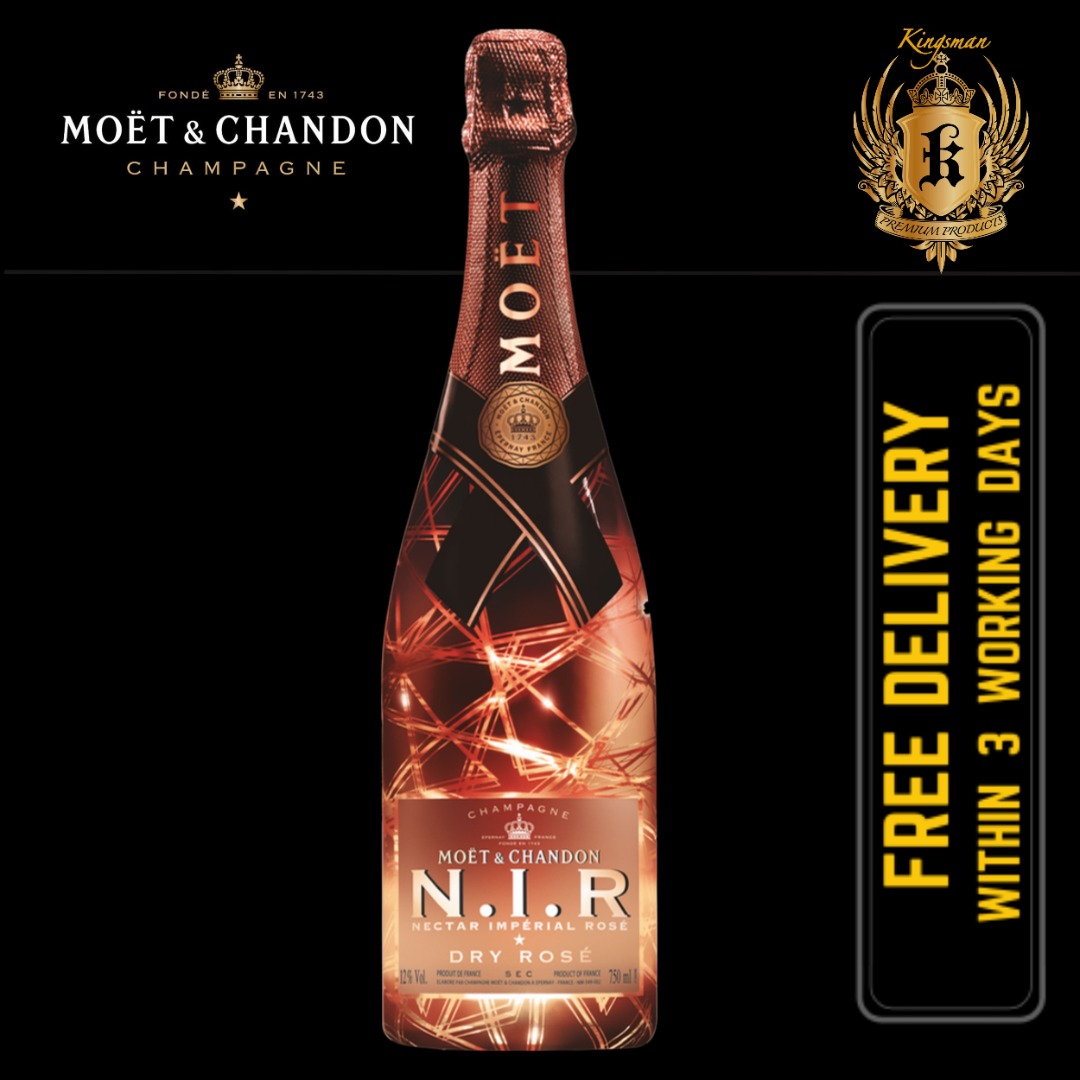 Champagne mini Moet Rose, Food & Drinks, Alcoholic Beverages on Carousell