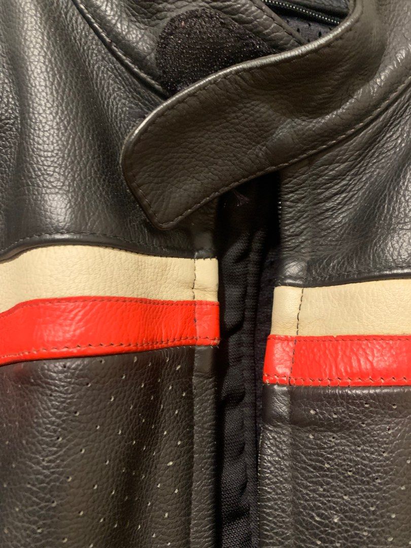 Motorcycle Jacket Dainese leather (Category: Coats, Jackets and Outerwear) located in Santa Rosa. Submitted by pugozamora (Listing ID 1228675495, Image 3). Description: Dainese pure leather jacket Great protection especially on tracks New note From 10k down to 8k.