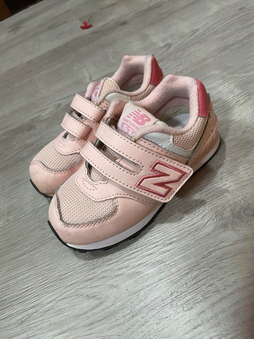 New balance girl shoes size 14.5cm, Babies & Kids, Babies & Kids