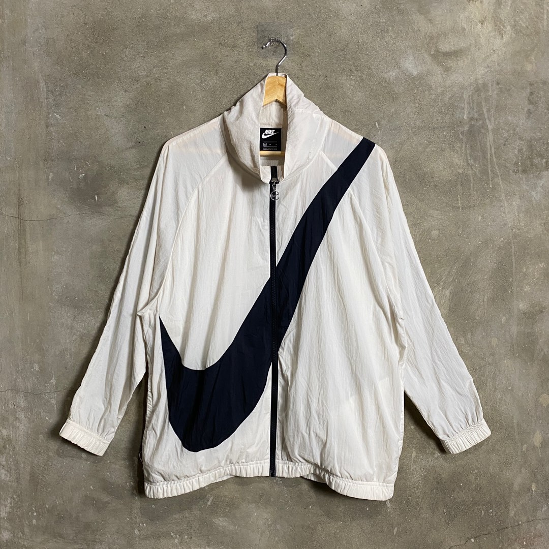 4xl windbreaker nike