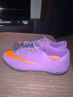 Nike mercurial indoor purple hot sale