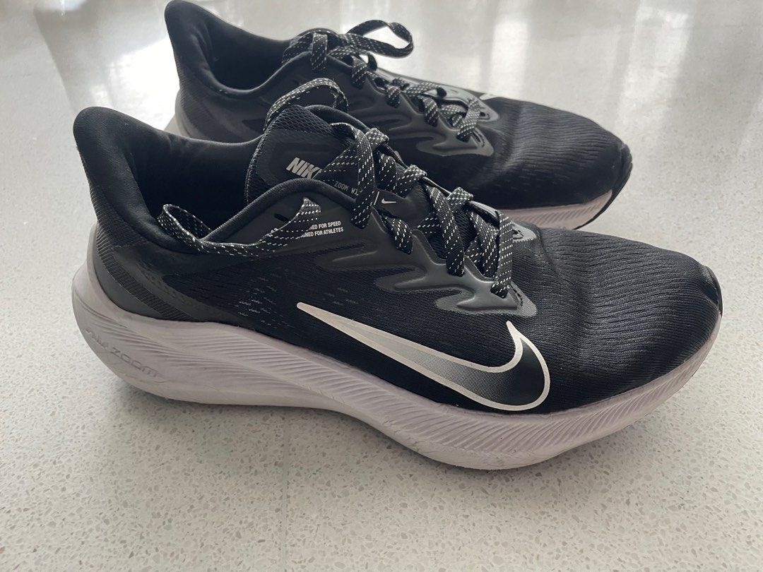 Nike women's trainers, Women's Fashion, Footwear, Sneakers on Carousell