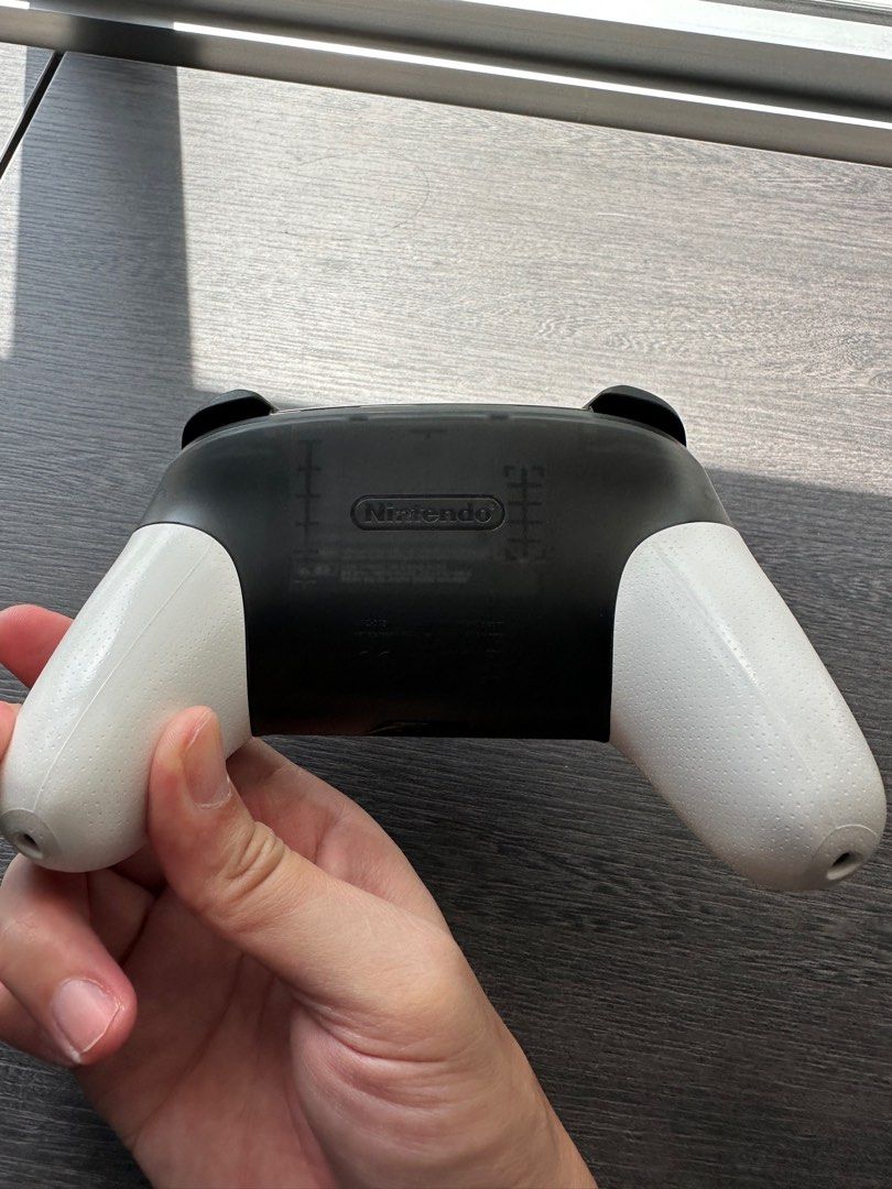 Nintendo controller 2006 hot sale