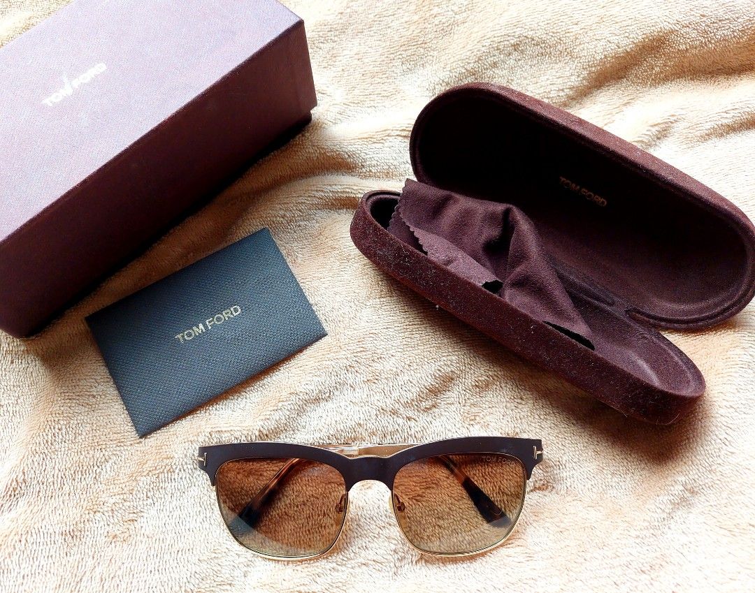 Original Tom Ford Sunglass (Category: Sunglasses & Eyewear) located in Quezon City. Submitted by resells_choice (Listing ID 1228619666, Image 2). Description: Bought in Authorize store before for 21,000 pesos Original Tom Ford Sunglass, Slightly used , Good as new Classy design Price negotiable ,DM me :) Pick up in cubao.
