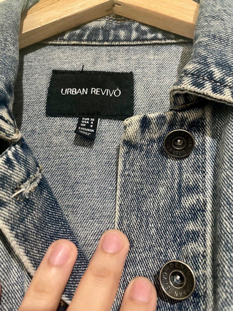 Original Urban Revivo Crop Top Denim Jacket on Carousell