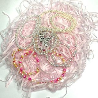 Pearl necklace, bracelet, anklet, and mask holder with freebies