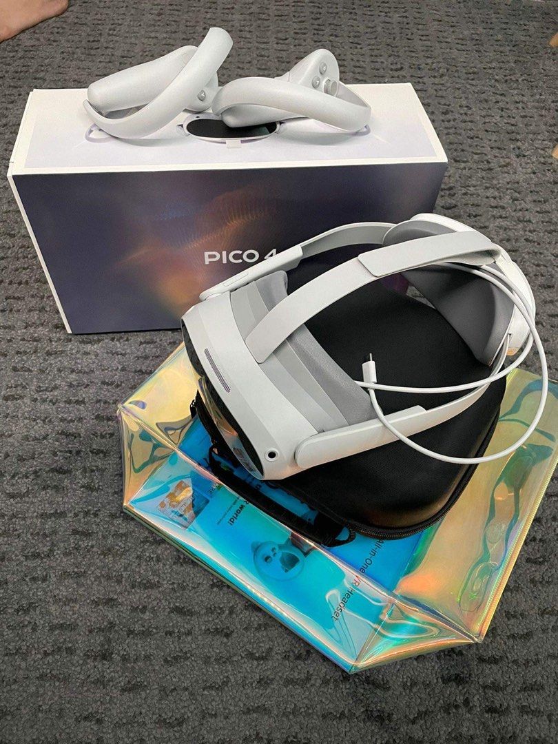 Pico 4 (8G+ 128G) VR ALL IN ONE HEADSET, Video Gaming, Gaming