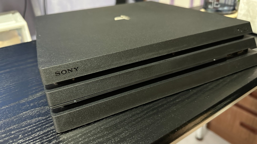 PS4 Pro 1TB Playstation 4 Pro, Video Gaming, Video Game Consoles