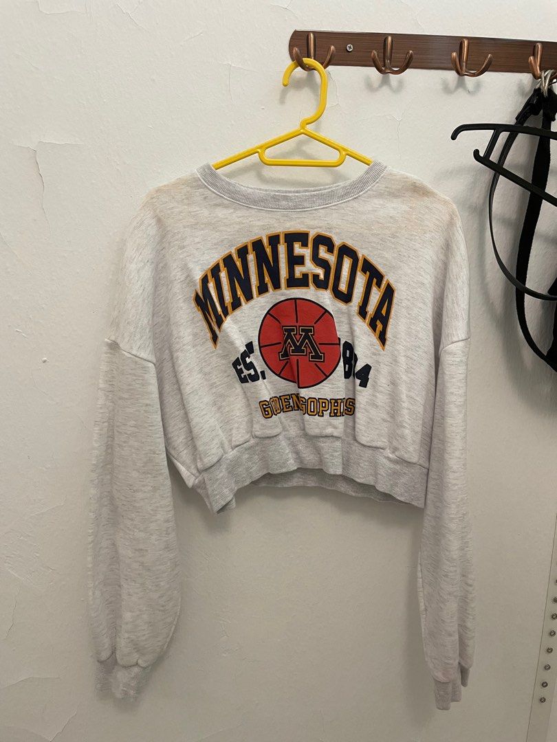 Pullover crop top hot sale