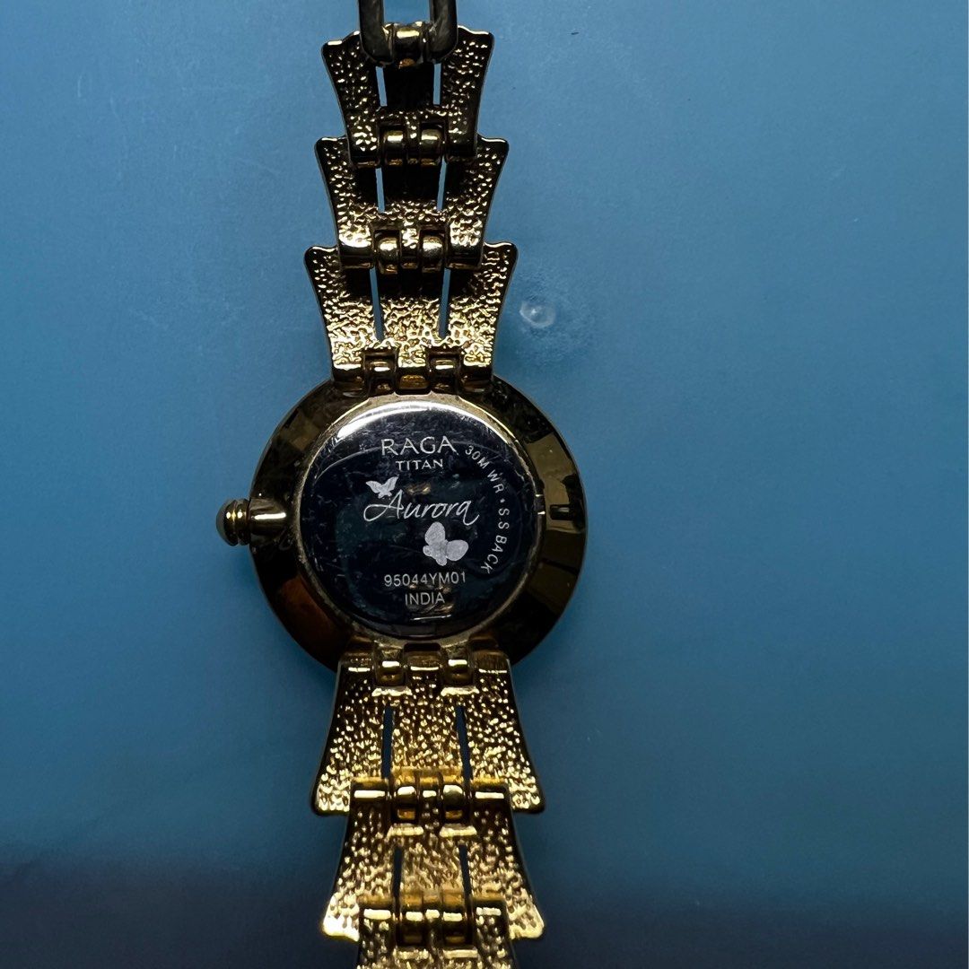 95044ym01 top