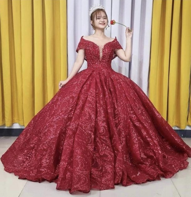 Ball gown 2025 for js