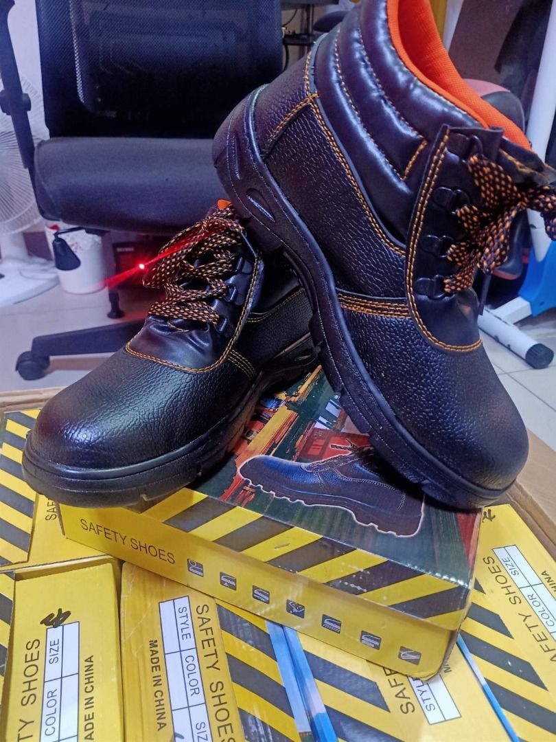 safety shoes forklift