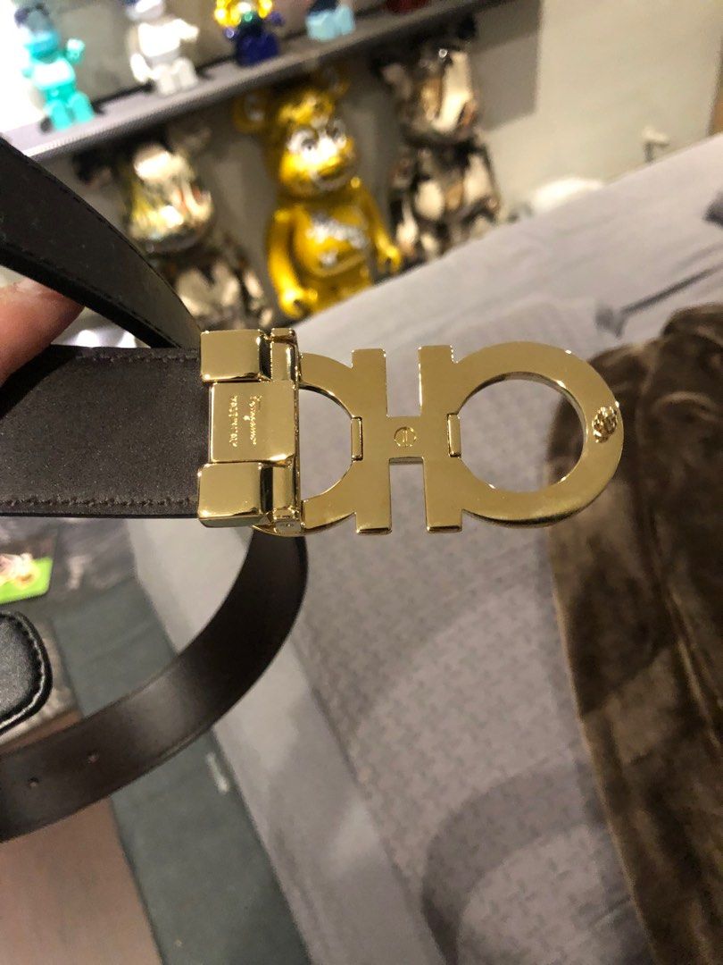 salvatore ferragamo gold belt