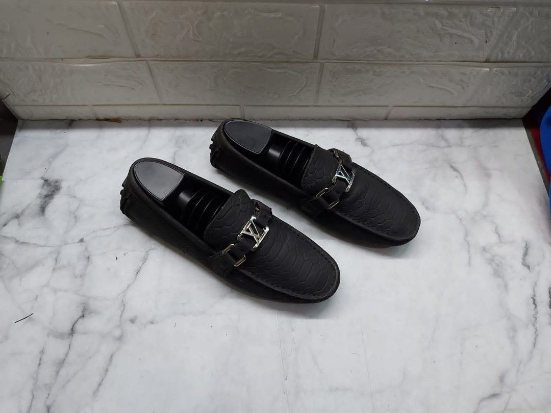 Sepatu Louis Vuitton 88001A9 Loafers Mocassim Leather Black Size