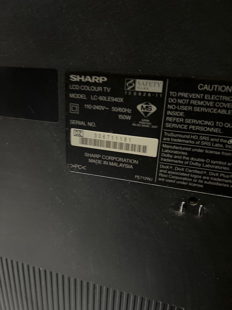 Sharp LCD colour TV LC-60LE940X, TV & Home Appliances, TV
