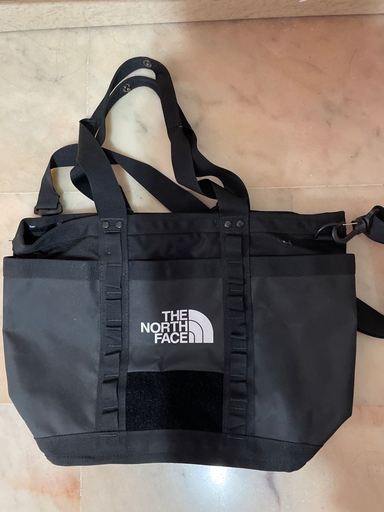 The north face shoulder/sling bag, Men's Fashion, Bags, Sling Bags on