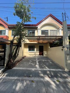 Townhouse in Isabelle Manor Marcelo Green Village For Sale (renovated)