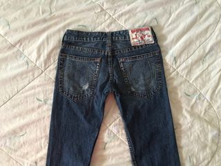 (Category: ) located in . Submitted by serial (Listing ID 1228646559, Image 1). Description: .