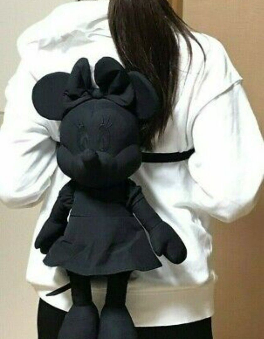 Uniqlo minnie online ambush bag