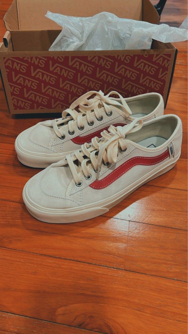 Vans black discount ball marshmallow