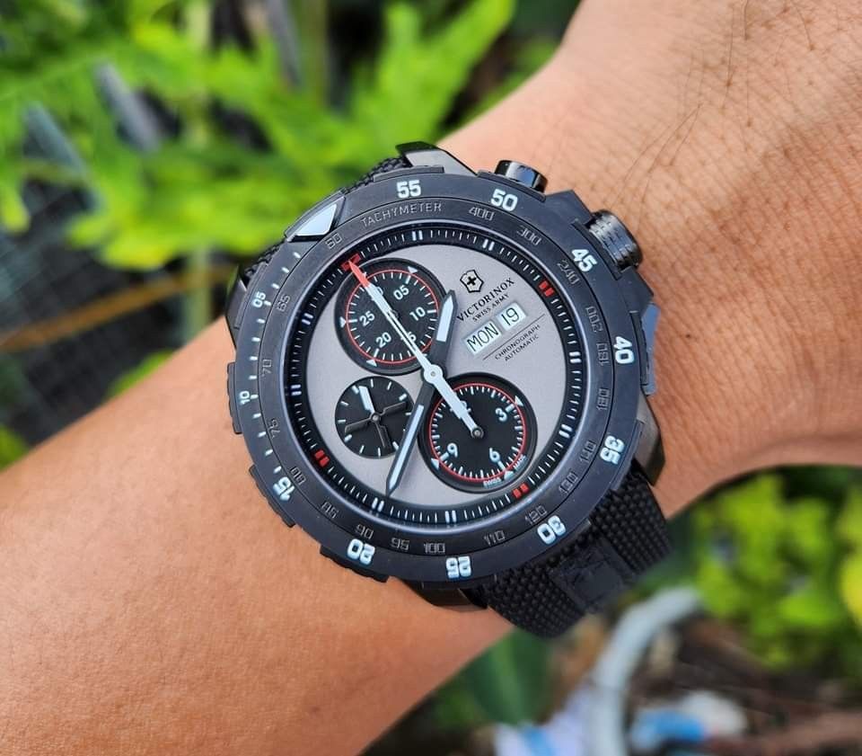 Victorinox swiss army alpnach sales mechanical